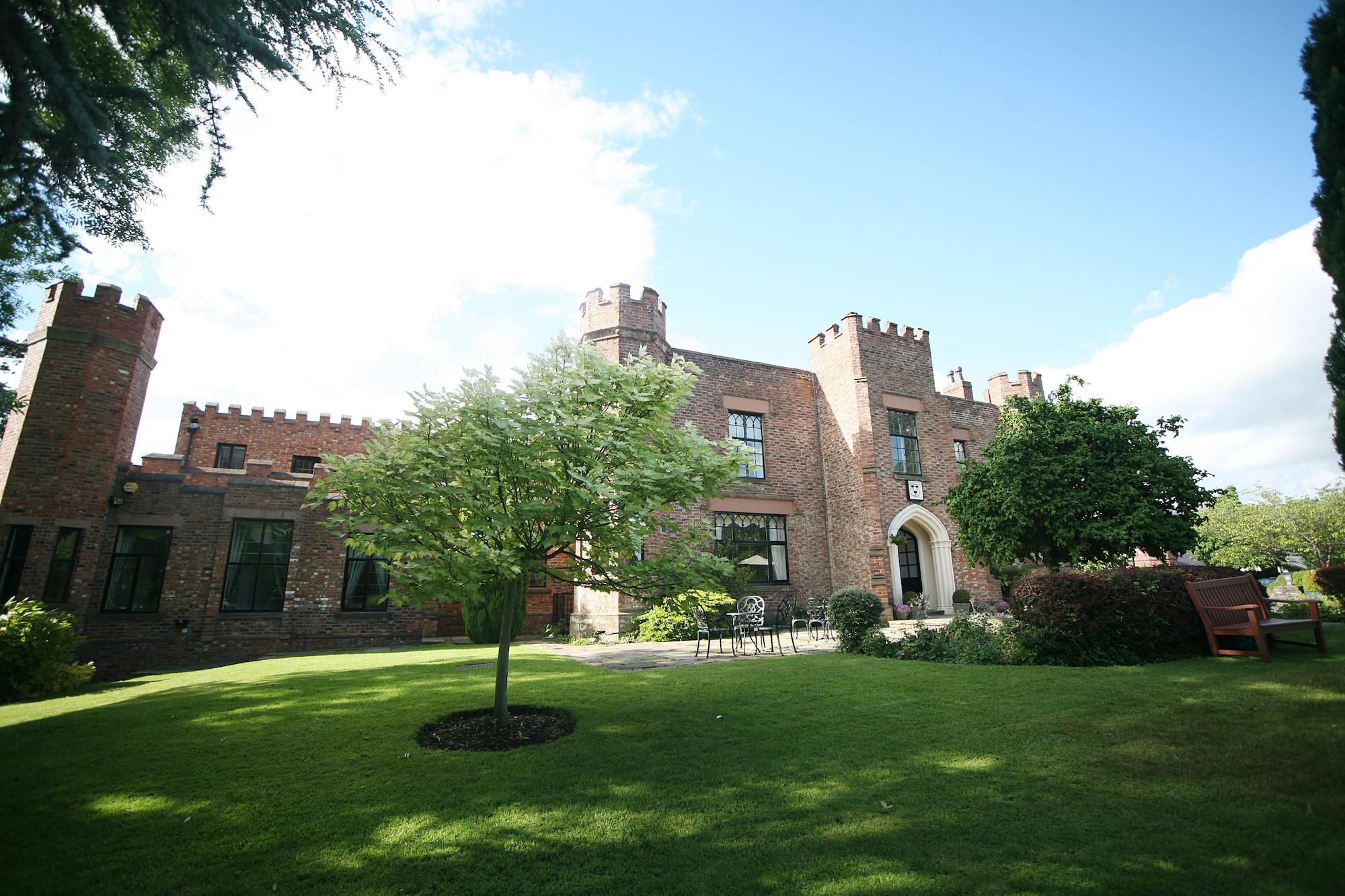 Crabwall Manor & Spa - BW Signature Collection Chester Exterior photo