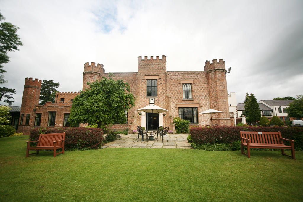 Crabwall Manor & Spa - BW Signature Collection Chester Exterior photo